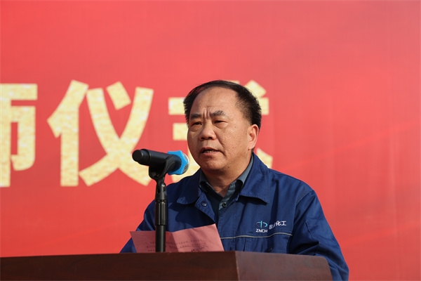 李东.jpg